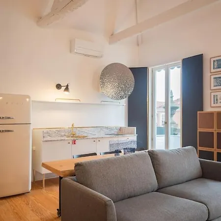 Charmy Apartment *